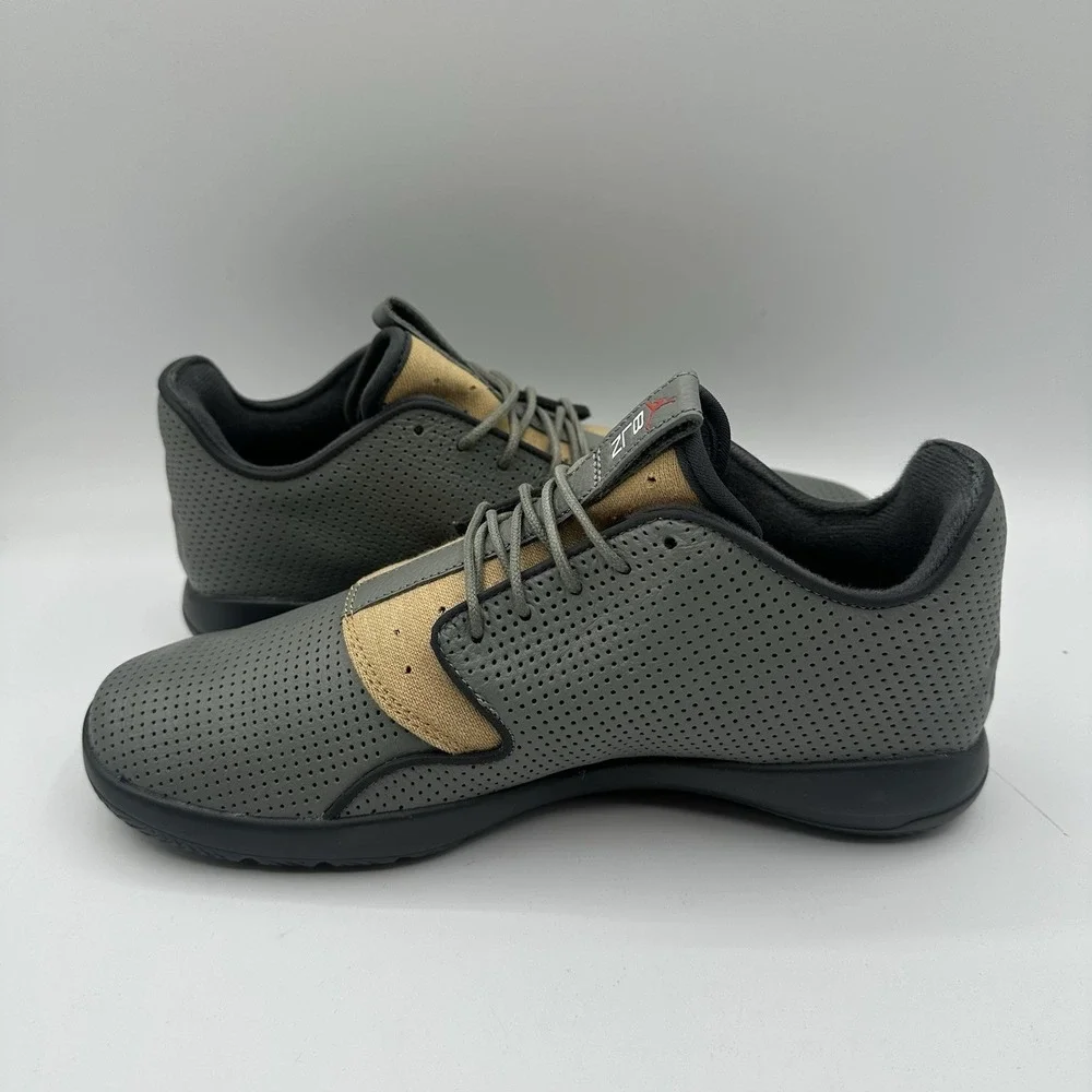 Jordan Eclipse Leather City Pack Berlin Shoes Mens 8 Tumbled Grey/Gold Sneakers‎